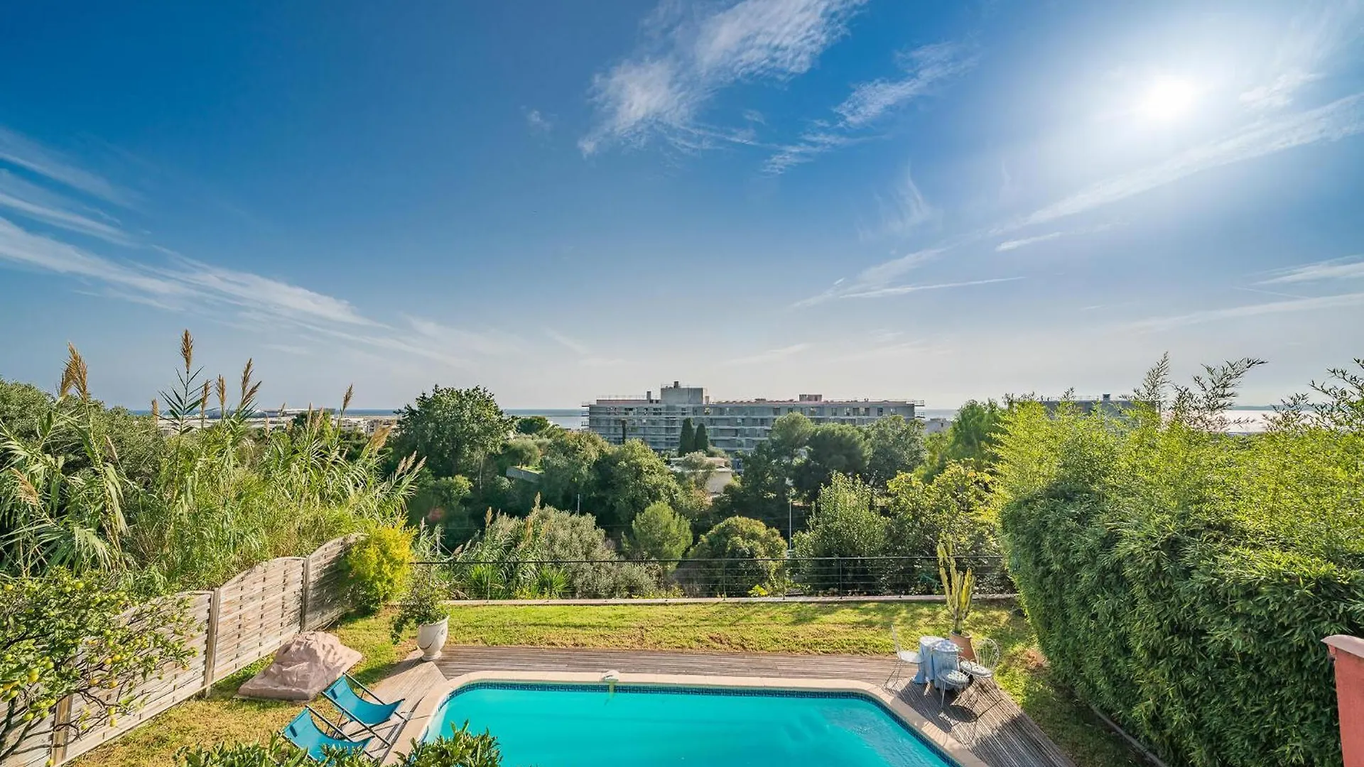Holiday home 6 Bedroom Lovely Home In Saint-Laurent-Du-Var